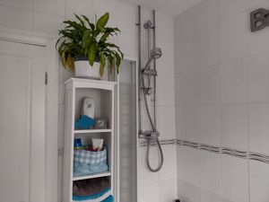 Shower- click for photo gallery
